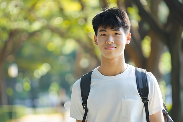 山东大学各专业历年在河南招生人数 学费多少钱