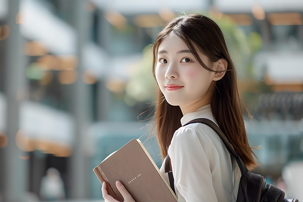 中央财经大学各专业历年在河南招生人数 学费多少钱